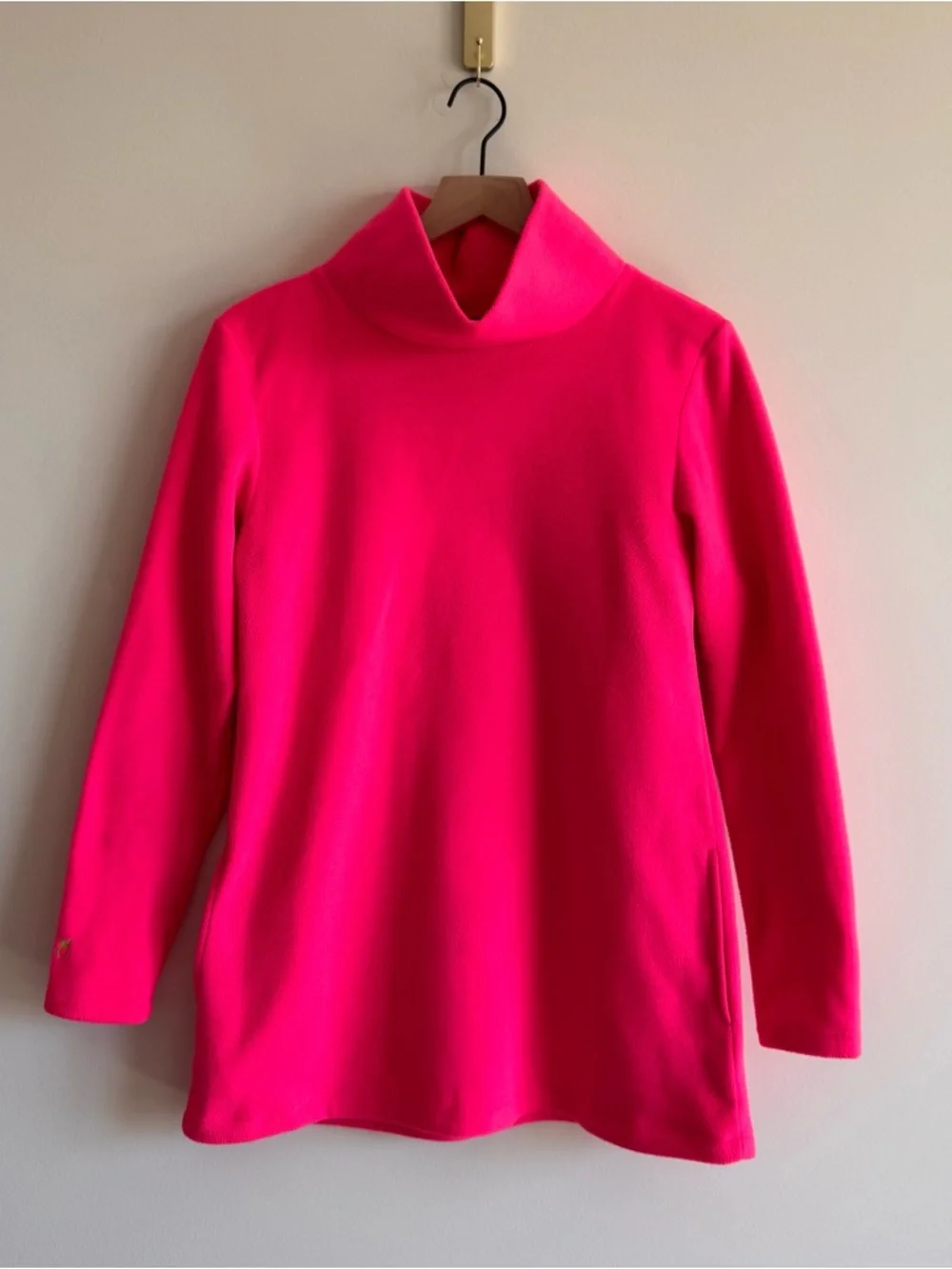 Dudley Stephens | Neon Pink Cobble Hill Turtleneck Sweater ~ M